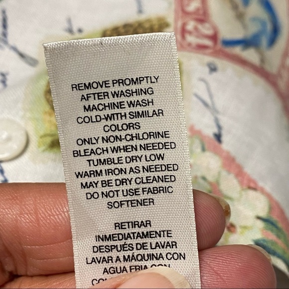 Chicos Shirt Women’s Size XL Stamp travel 100% Linen Non Iron button up Shirt - Picture 11 of 12